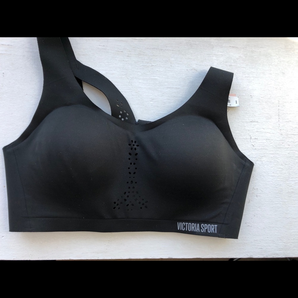 Victoria’s Secret Angel Max Sports Bra